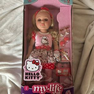 My life as hello kitty doll